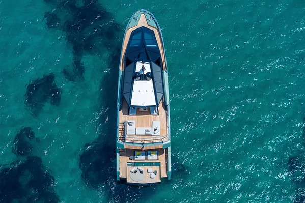 Wally 85' Rental in Miami thumbnail 2
