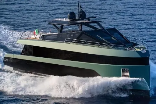 Wally 85' yacht charter Miami Biscayne Bay. LIMITLESS YACHTS